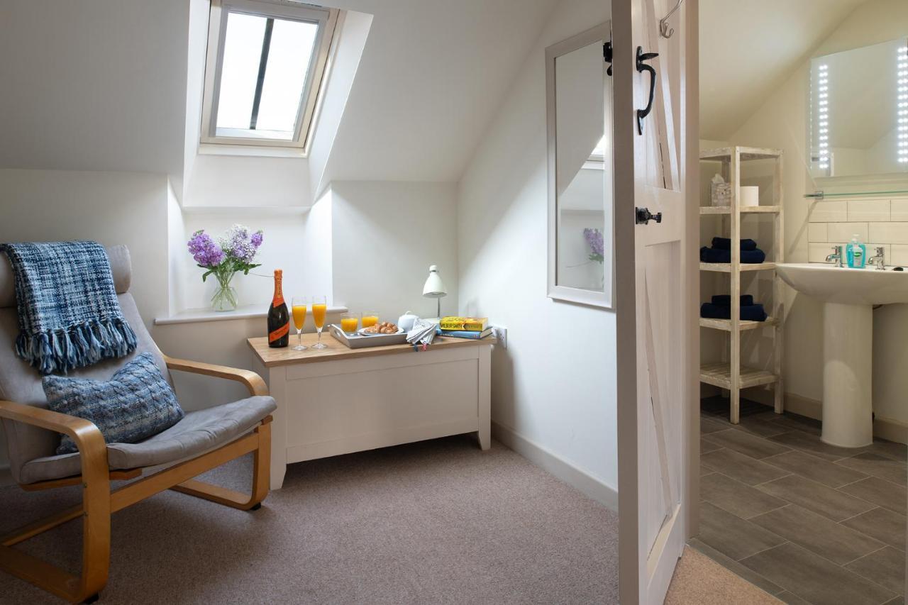 Dorset Holiday Barns เชอร์บอร์น ภายนอก รูปภาพ